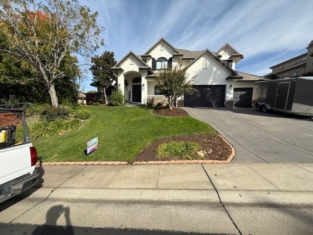 Gallery photos for Bright and Spotless Windows in Folsom: Image #3