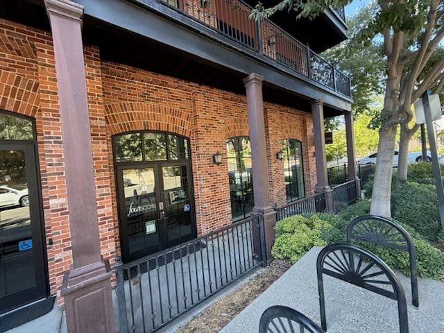 Gallery photos for Remarkable Window Cleaning at Fourscore Coffee: Image #1