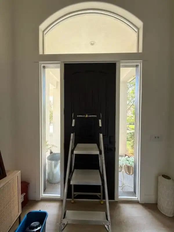 Gallery photos for Transforming Homes with Crystal-Clear Windows: Image #2